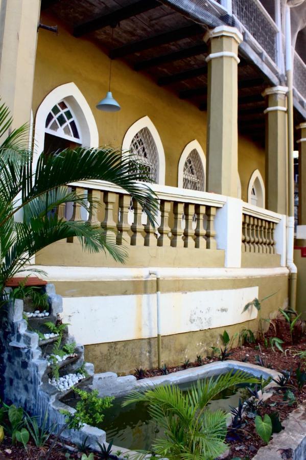 Royal Phoenix Inn باناجي المظهر الخارجي الصورة