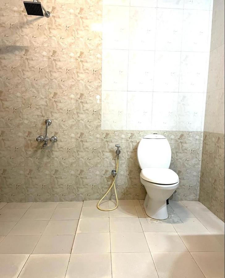 Royal Phoenix Inn باناجي المظهر الخارجي الصورة